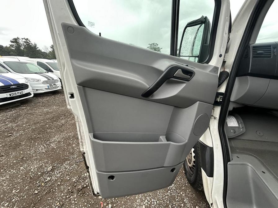 2013 Volkswagen Crafter Crafter CR35 TDI 109 MWB – HG13MLX