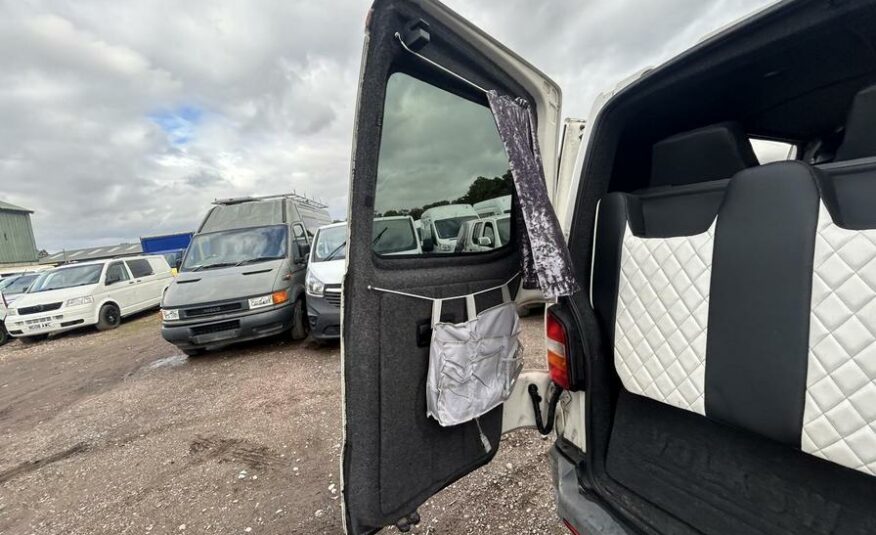 2009 Volkswagen Transporter Transporter T28 102 TDI SWB – VO09SZR