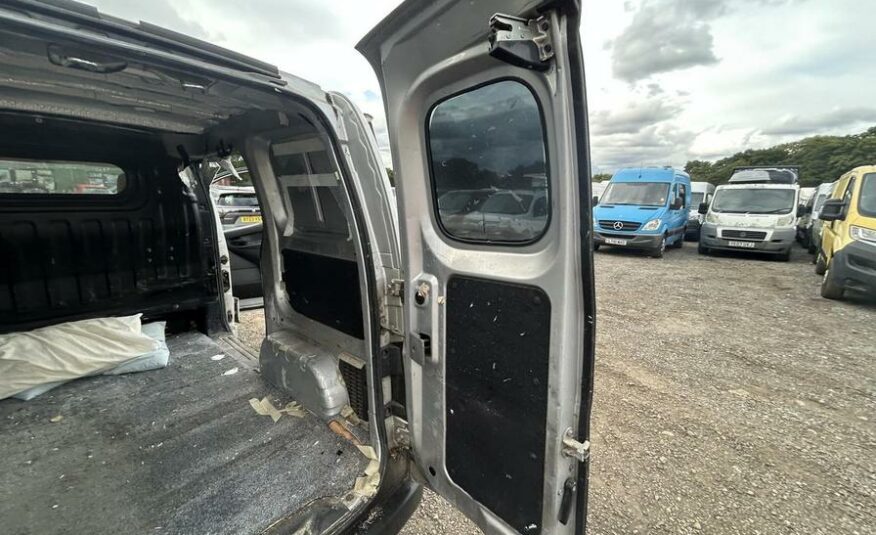 2010 Nissan NV200 NV200 SE DCI – LM60KCY