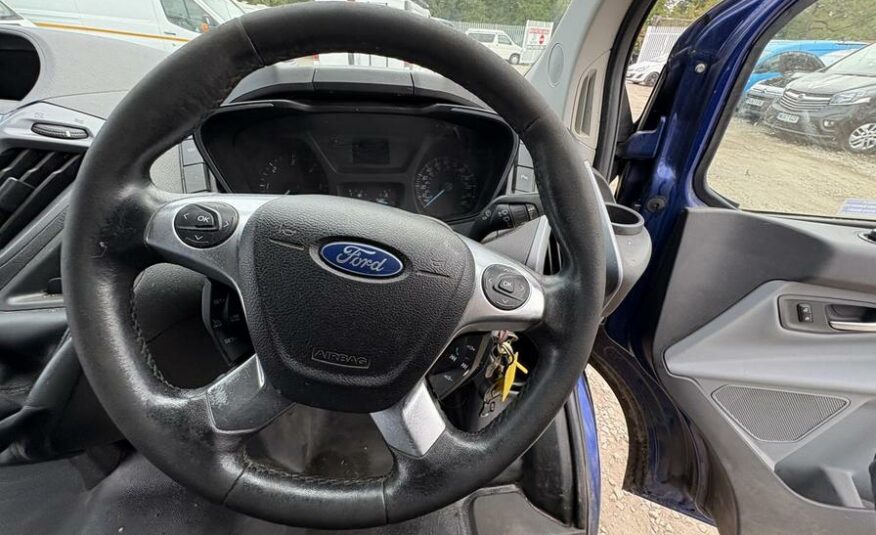 2016 Ford Transit Custom Transit Custom 270 Limited E-Tech – LM16FNT