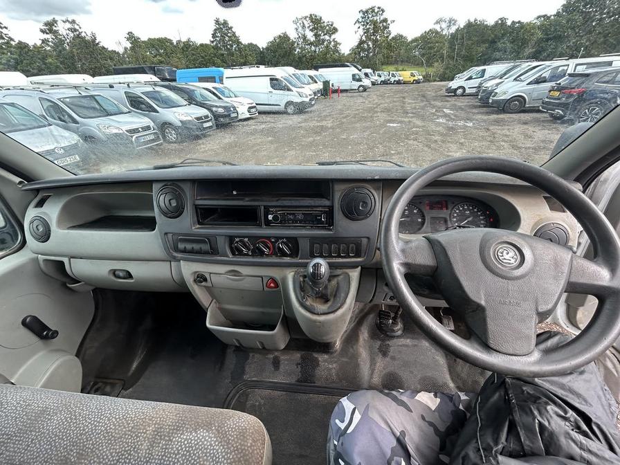 2008 Vauxhall Vivaro 2700 Sportive – LF58NYH