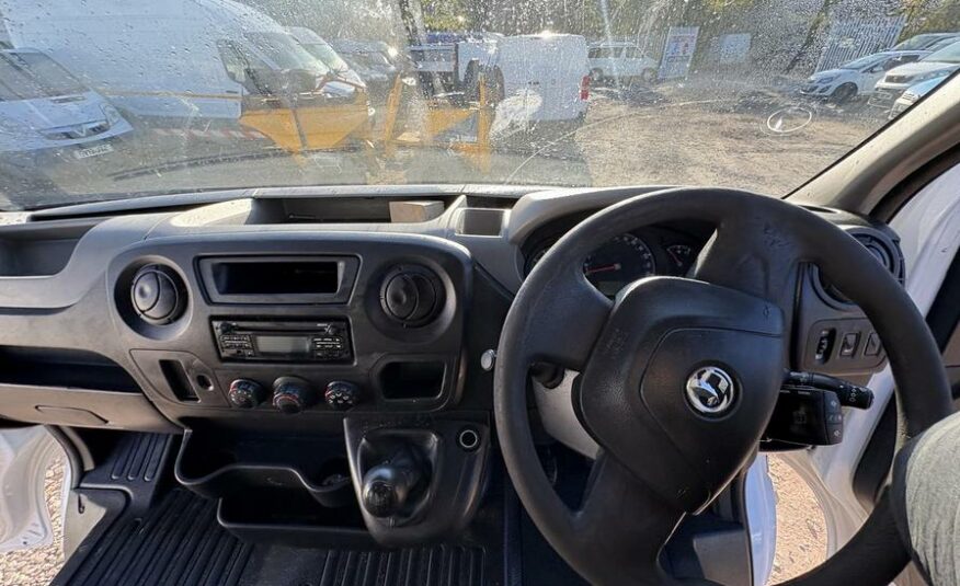 2015 Vauxhall Movano Movano F3500 L3H2 CDTI – DY65LXT