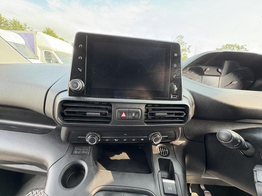2021 Peugeot Partner Partner Professional L1 Blue HDi – NY21DLU