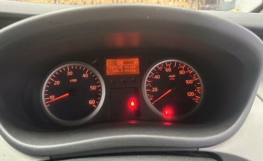 2012 Renault Trafic Trafic SL27 DCI – SG12AZR