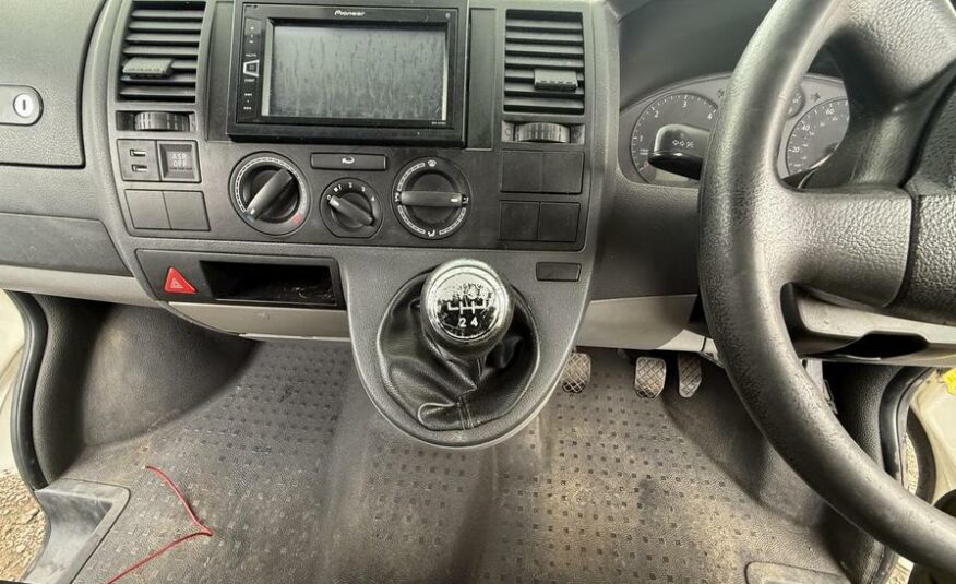 2008 Volkswagen Transporter Transporter T28 102 TDI SWB – NG08AWC
