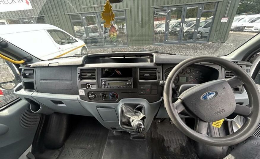 2007 Ford Transit Transit 100 15-Seat RWD – FY07WRT