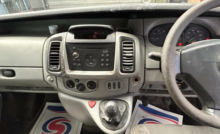 2004 Vauxhall Vivaro Vivaro 2700 Dti SWB – YD54FUW
