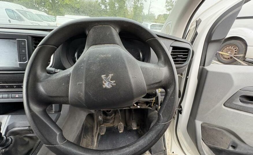 2017 Peugeot Expert Expert Professional Standard Blue HDi – SD17ZTO