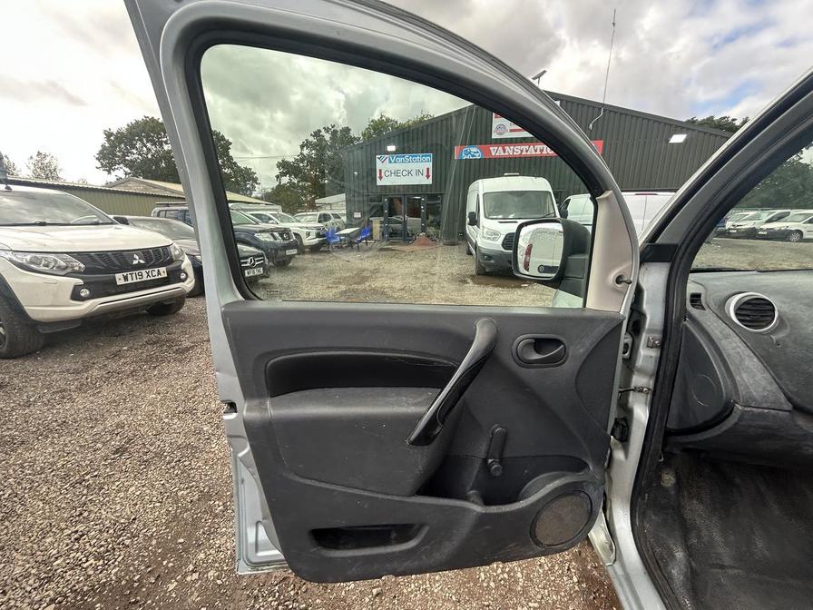 2011 Renault Kangoo Maxi Kangoo Maxi LL dCi 85 – LV61AHE