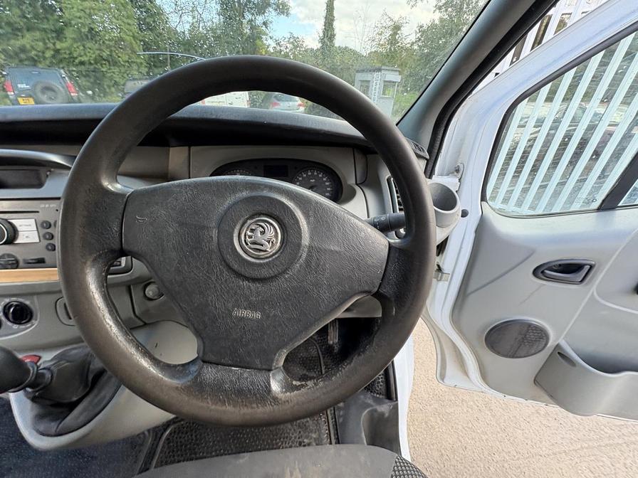 2010 Vauxhall Vivaro Vivaro 2900 CDTI LWB – FP59KKM