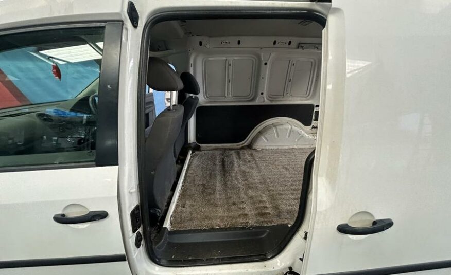 2015 Volkswagen Caddy Caddy C20 Startline TDI BlueMotion Technology – SX64CZG