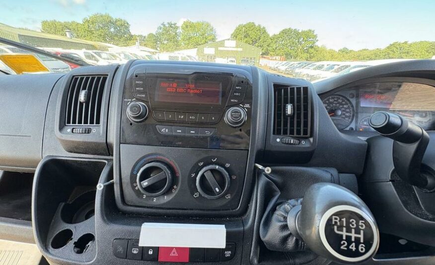 2016 Peugeot Boxer Boxer 333 L1H1 HDi – FX16OHP