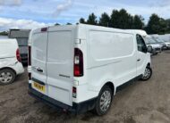 2015 Renault Trafic Trafic SL27 Business+ dCi – EA15BVT
