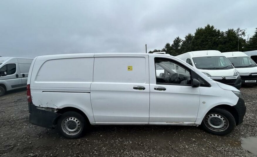 2015 Mercedes-Benz Vito Vito 111 CDi – DF65CYW