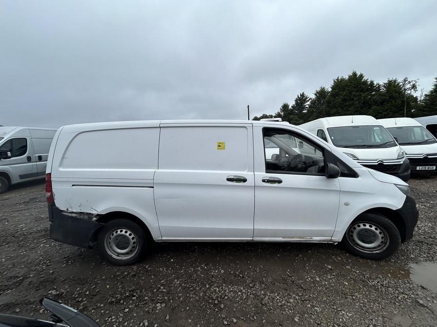 2015 Mercedes-Benz Vito Vito 111 CDi – DF65CYW