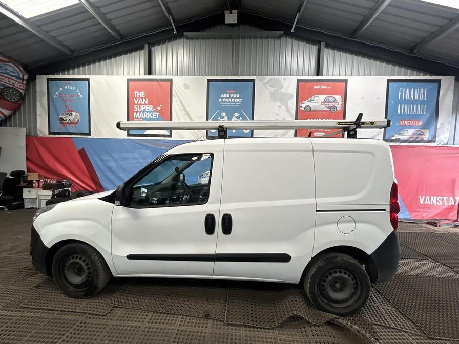 2018 Vauxhall Combo Combo 2300 CDTi – SA18RXS