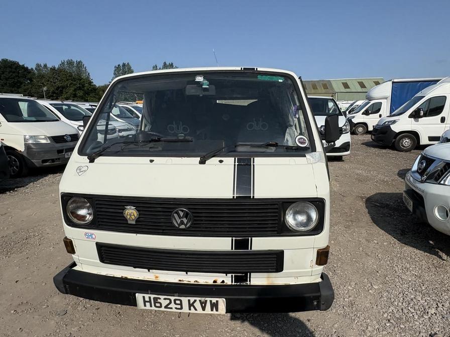 1990 Volkswagen Transporter Transporter TD 5 Diesel – H629KVW