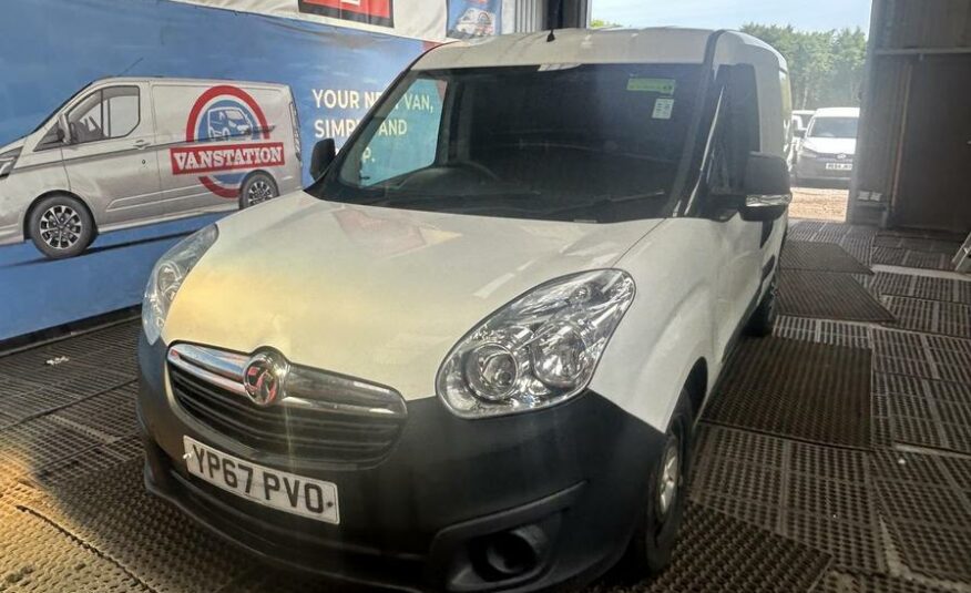 2017 Vauxhall Combo Combo 2000 CDTi – YP67PVO