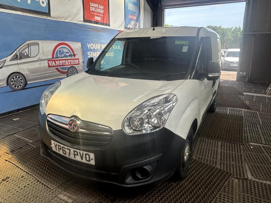 2017 Vauxhall Combo Combo 2000 CDTi – YP67PVO