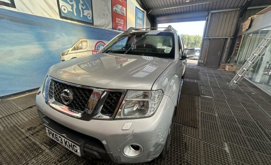 2013 Nissan Navara Navara Tekna dCi – PK63KHG