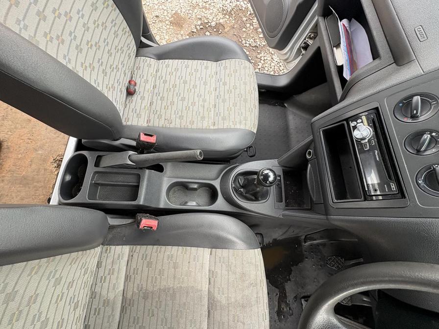 2012 Volkswagen Caddy Caddy C20 TDI 102 – RJ12POH