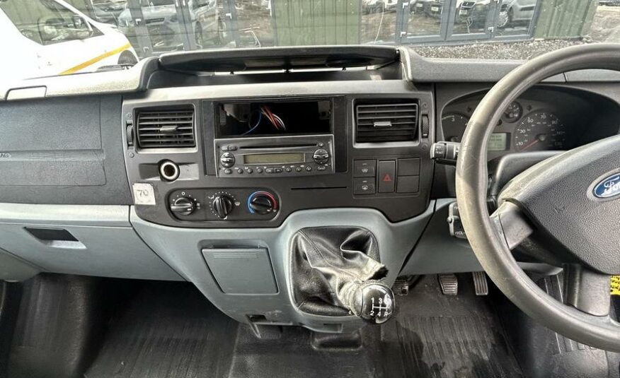 2007 Ford Transit Transit 100 15-Seat RWD – FY07WRT