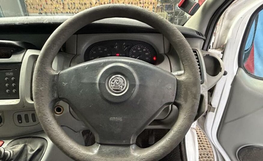 2004 Vauxhall Vivaro Vivaro 2700 Dti SWB – YD54FUW