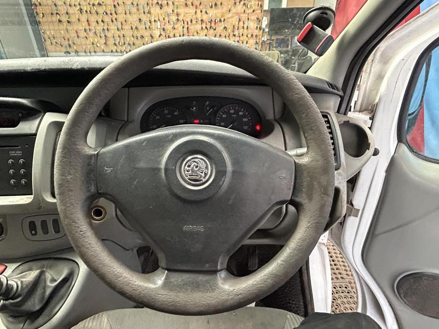 2004 Vauxhall Vivaro Vivaro 2700 Dti SWB – YD54FUW