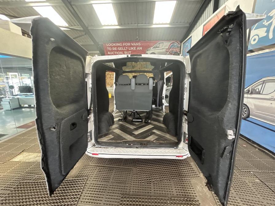 2006 Vauxhall Vivaro Vivaro 2900 DI SWB – FD55KWN