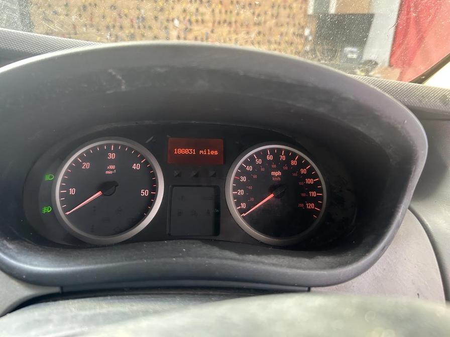 2013 Vauxhall Vivaro Vivaro 2700 Sportive CDTi SWB – DX13VSO