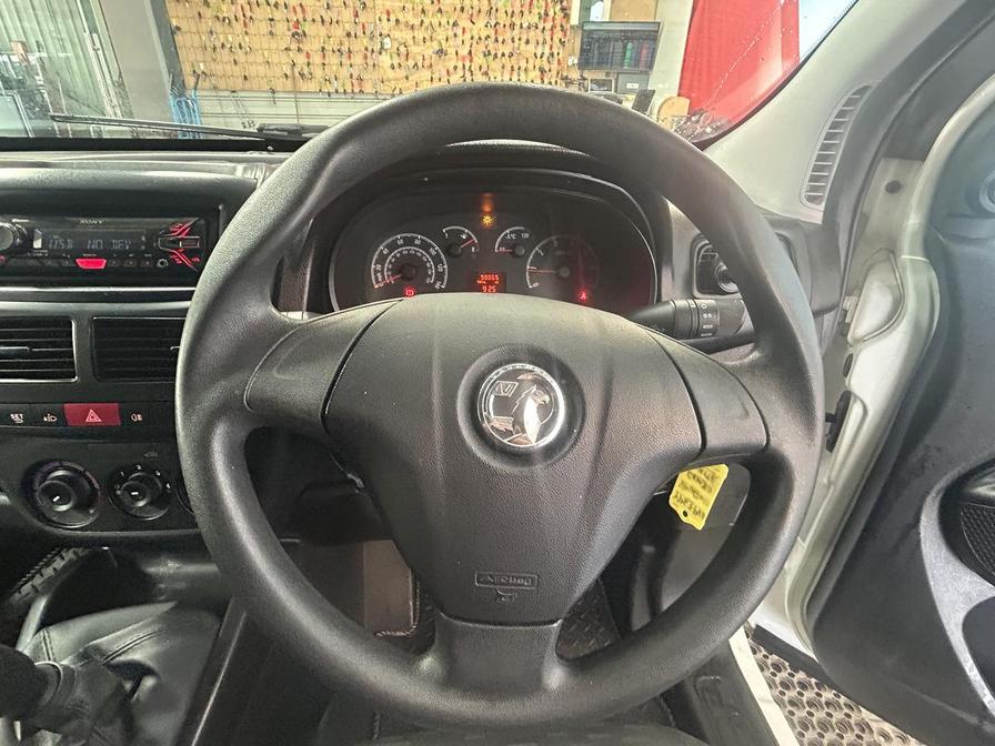 2017 Vauxhall Combo Combo 2000 CDTi – YP67PVO