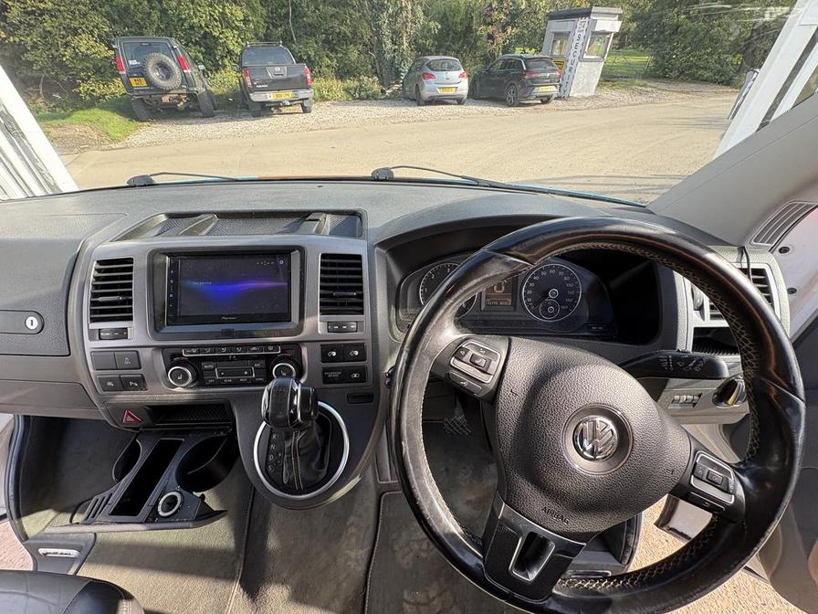 2012 Volkswagen Caravelle – Model: Caravelle Edition 25 TDI Semi-Auto – CA12FZJ