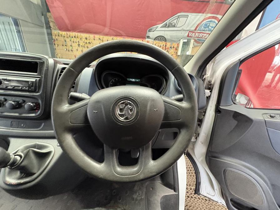 2015 Vauxhall Vivaro Vivaro 2700 CDTI – FD15GXT