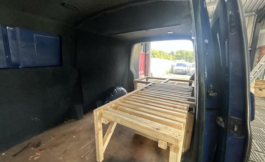 2007 Volkswagen Transporter Transporter T30 102 TDI LWB – RJ07YDT