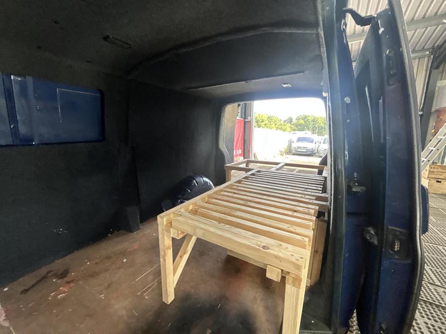 2007 Volkswagen Transporter Transporter T30 102 TDI LWB – RJ07YDT