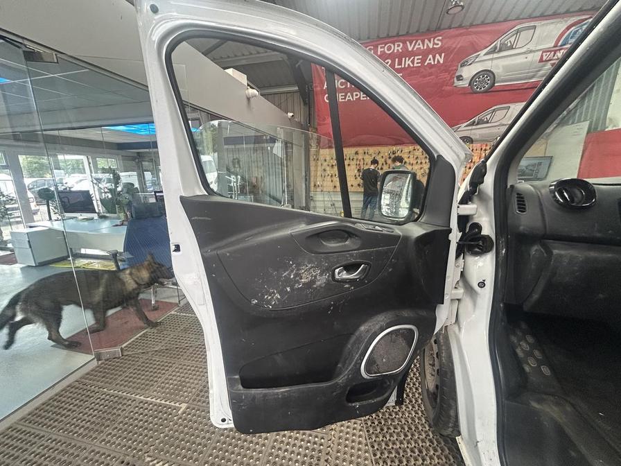 2017 Vauxhall Vivaro Vivaro 2900 Sportive CDTi – DU17FKT