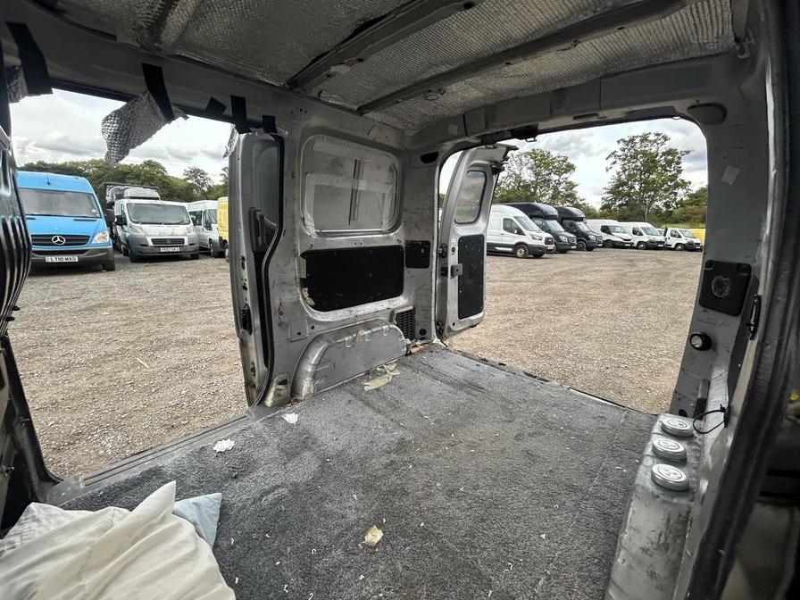 2010 Nissan NV200 NV200 SE DCI – LM60KCY