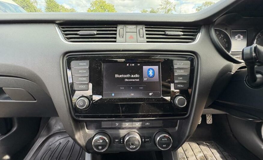 2014 Skoda Octavia Octavia SE TDI CR – FV14XKC