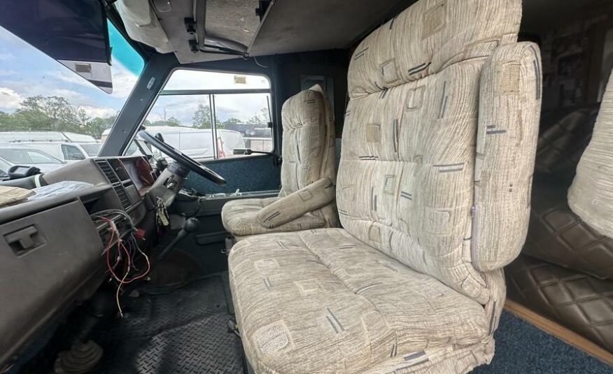 1990 Talbot Express Express 1500 P – H929YYW