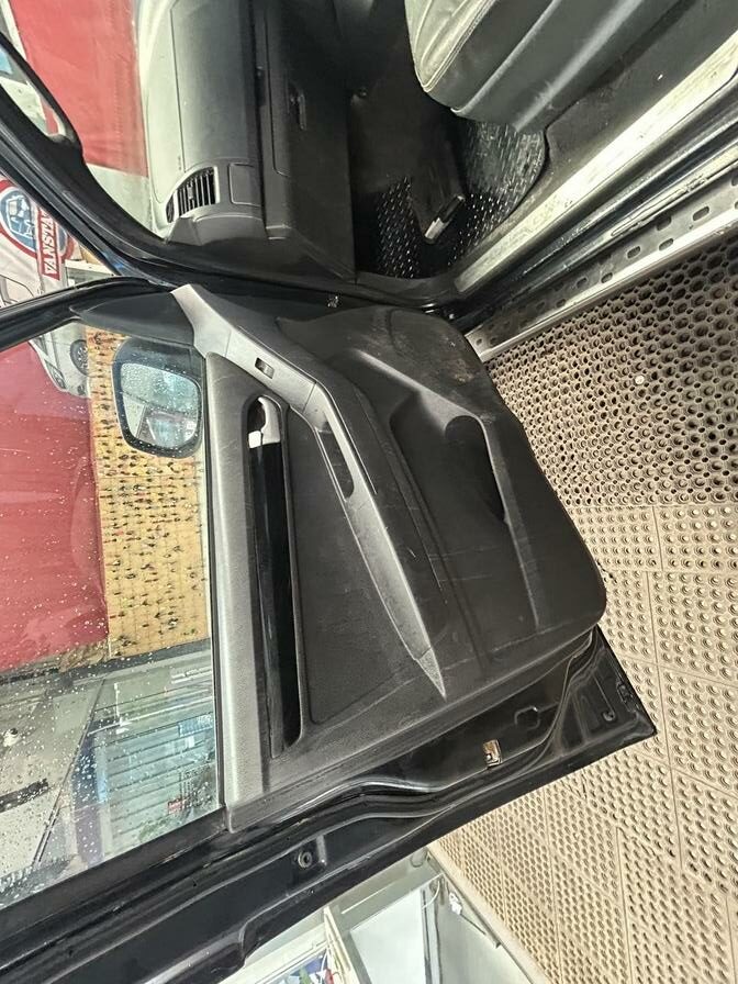 2015 Isuzu D-Max D-Max Blade Double Cab Twin T TD – GD15RWE