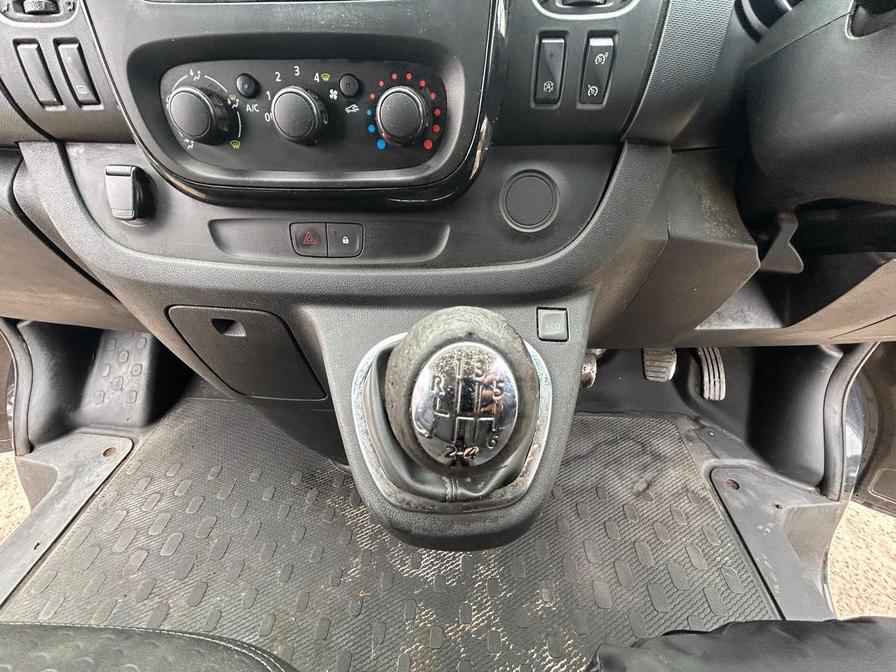 2017 Vauxhall Vivaro Vivaro 2700 LE Nav CDTi BT S/S – WU67GZF