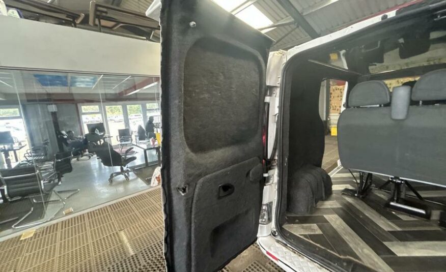 2006 Vauxhall Vivaro Vivaro 2900 DI SWB – FD55KWN