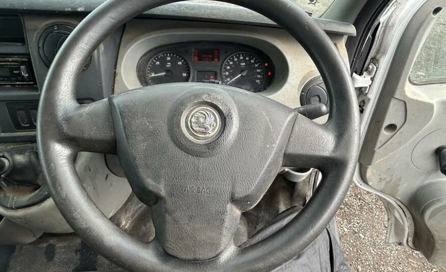 2008 Vauxhall Vivaro 2700 Sportive – LF58NYH
