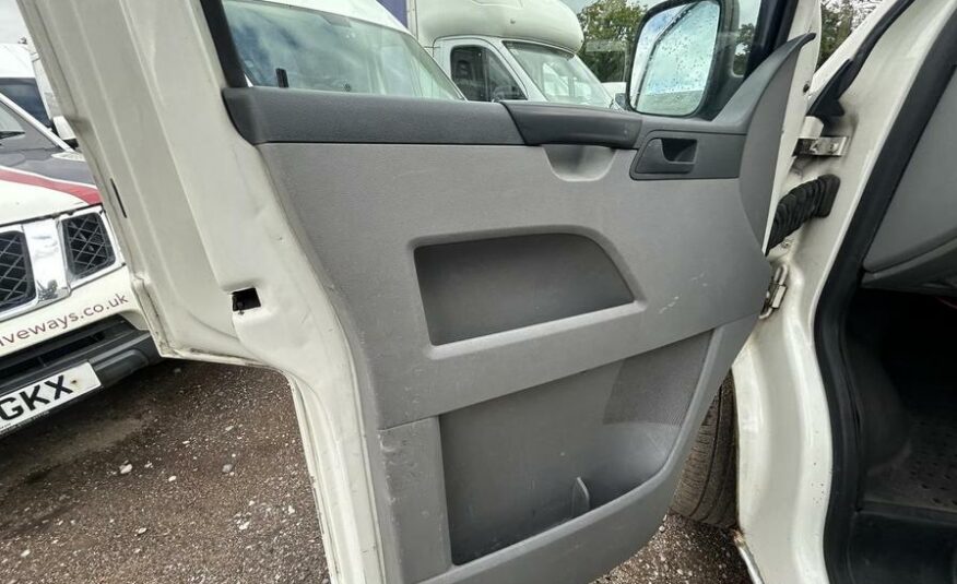 2009 Volkswagen Transporter Transporter T28 102 TDI SWB – VO09SZR
