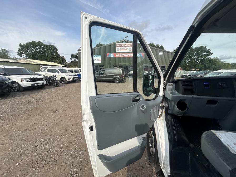 2013 Ford Transit Transit 125 T350 FWD – YK13JKE