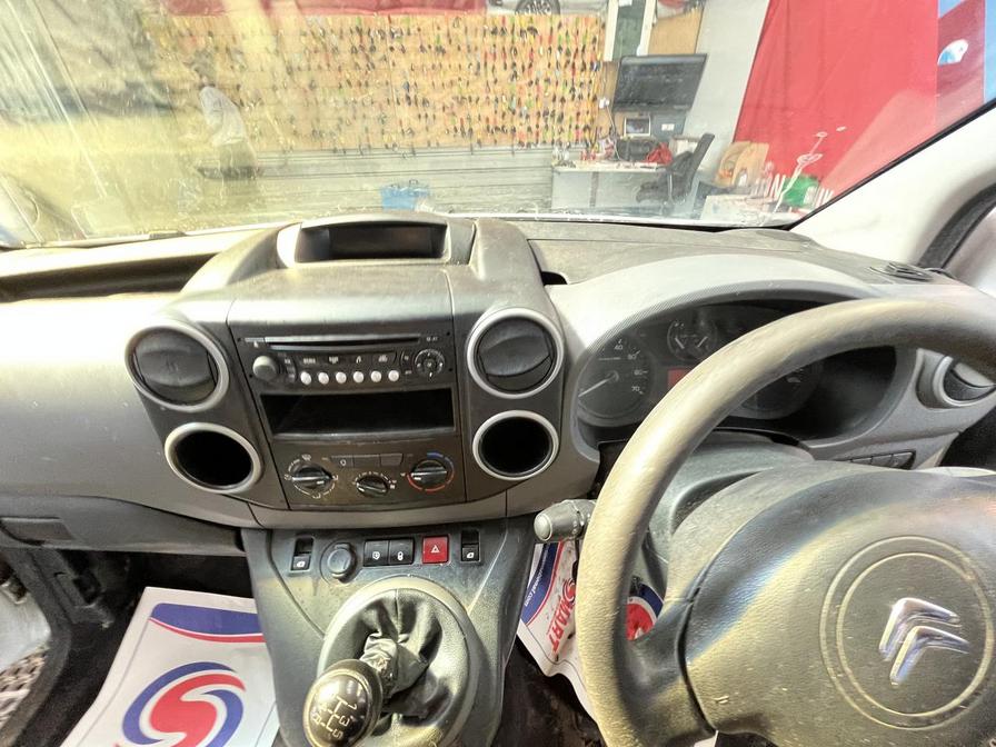 2016 Citroen Berlingo Berlingo 725 X HDI – YA16NBD