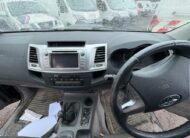2013 Toyota Hilux HI-Luxury Invincible D-4D 4×4 Double Cab Auto – DV13SFZ