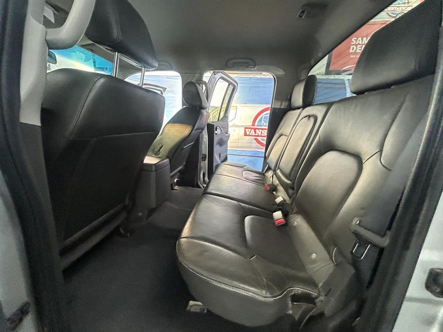 2013 Nissan Navara Navara Tekna dCi – PK63KHG