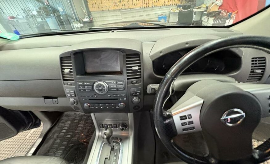 2014 Nissan Navara Navara Outlaw dCi Auto – DS64OYX
