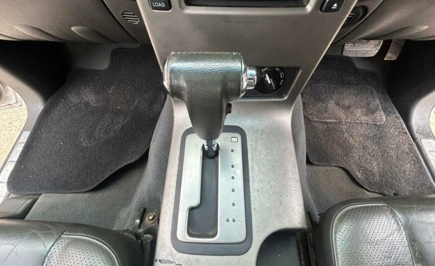 2009 Nissan Navara Navara Aventura Double Cab dCi Auto – YT09UDP